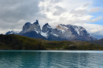 Nádherný pohled na Cuernos del Paine