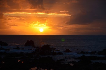 Západ slunce na Velikonočním ostrově