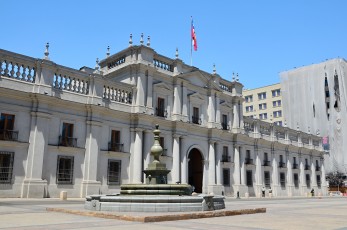 Prezidentský palác nazvaný La Moneda