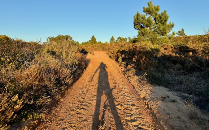 Den třetí, slunečný a na pohodu (Vila do Bospo -> Barranco da Fonte)
