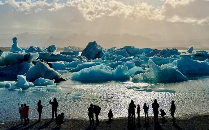 Koupání, městečko Vík a ledovcové jezero Jökulsárlón